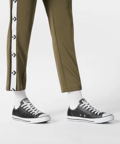 Unisex Converse Chuck Taylor All Star Leather Shoes Black BLACK -converse outlet shop 132174C H 107X1 13770a02 3db9 43a2 b693 74ee20612005