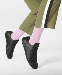 Unisex Converse Chuck Taylor All Star Leather Shoes Black Mono BLACK -converse outlet shop 135253C H 107X1 23ce114a ad13 4abd b308 b90a8c6509d7