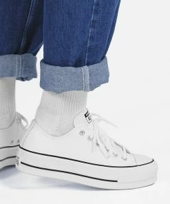 Women's Converse Leather Platform Chuck Taylor All Star Low Shoes White WHITE -converse outlet shop 561680C K 107X1 7a6b4444 6c60 4978 ba8b ab15160d365d