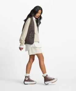 Unisex Converse Run Star Hike Platform Shoes Squirrel Friend BROWN 17 Unisex Converse Run Star Hike Platform Shoes Squirrel Friend BROWN -converse outlet shop A03061C J 107X1 781a4256 c971 4e43 a89d 0199d55a96ee